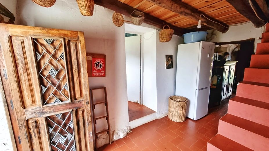 6 bedroom Finca/Country House for sale in Aracena - € 480,000 (Ref: 8191617)