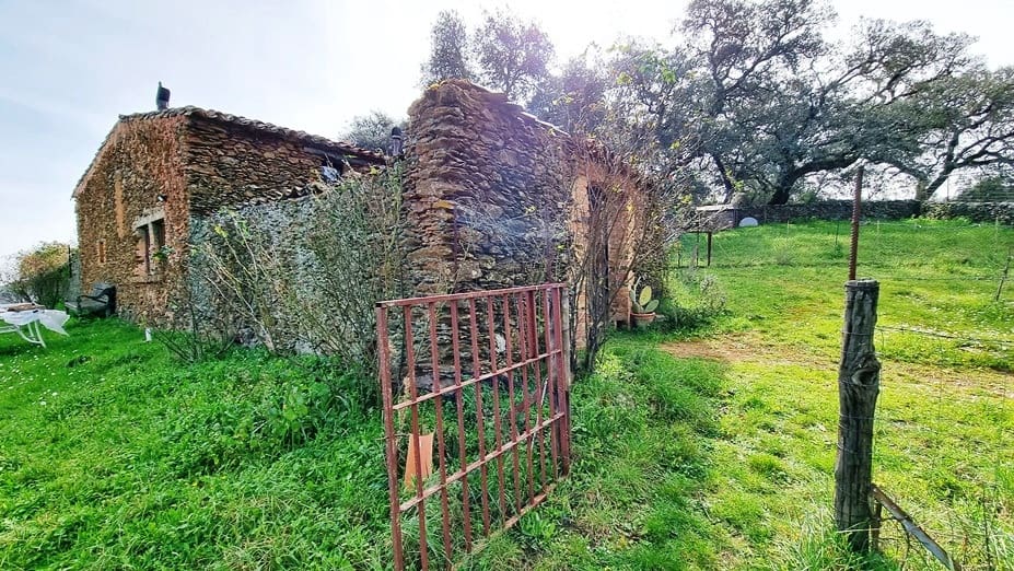 6 bedroom Finca/Country House for sale in Aracena - € 480,000 (Ref: 8191617)