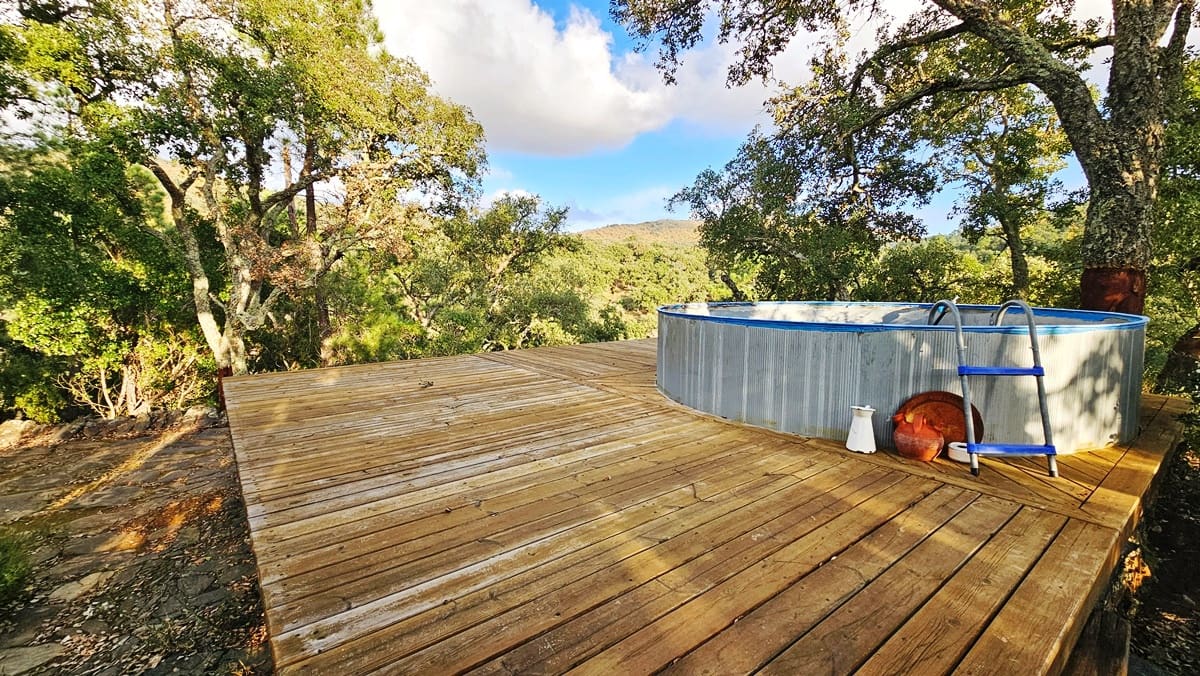 2 soveværelse Finca/Landehus til salg i Castano del Robledo med swimmingpool - € 255.000 (Ref: 8632953)