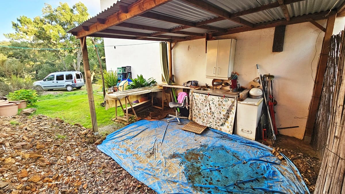 2 soveværelse Finca/Landehus til salg i Castano del Robledo med swimmingpool - € 255.000 (Ref: 8632953)