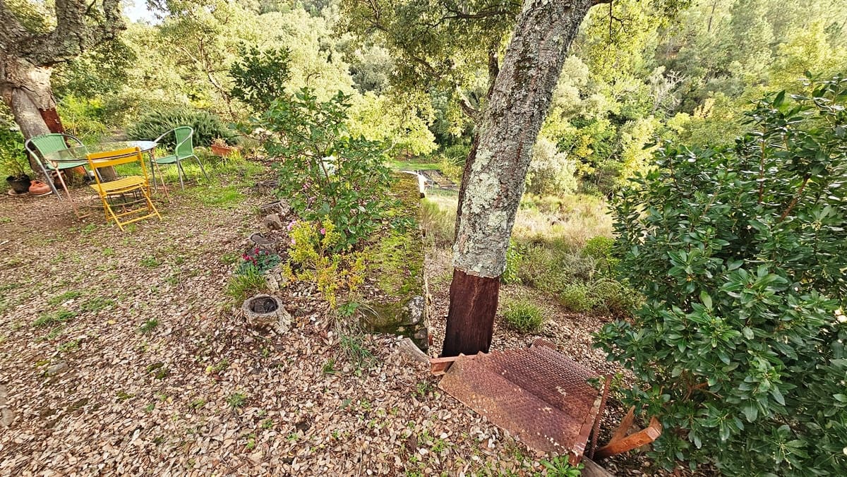 2 soveværelse Finca/Landehus til salg i Castano del Robledo med swimmingpool - € 255.000 (Ref: 8632953)