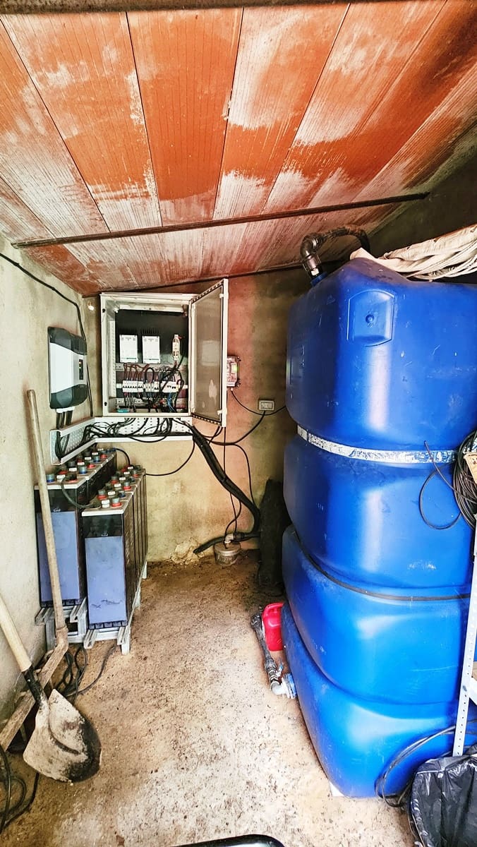 2 soveværelse Finca/Landehus til salg i Castano del Robledo med swimmingpool - € 255.000 (Ref: 8632953)