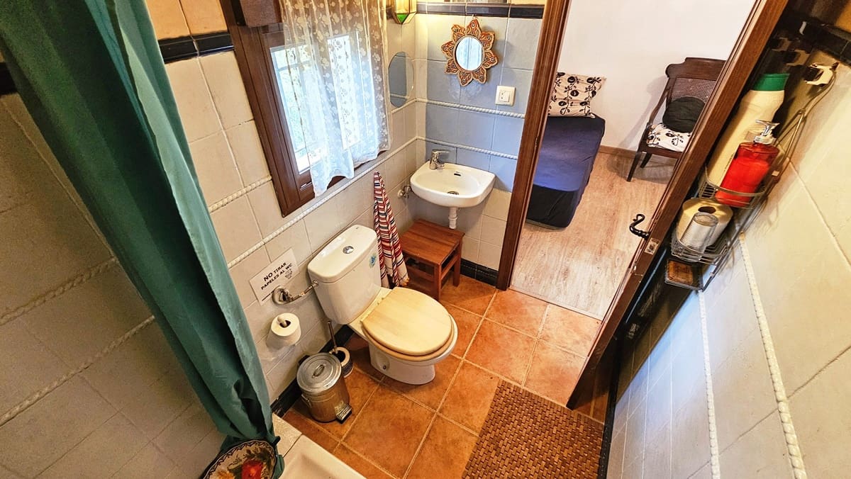 2 soveværelse Finca/Landehus til salg i Castano del Robledo med swimmingpool - € 255.000 (Ref: 8632953)