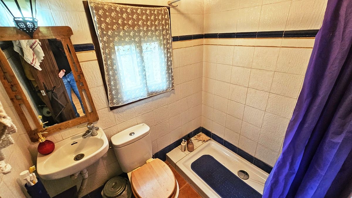 2 soveværelse Finca/Landehus til salg i Castano del Robledo med swimmingpool - € 255.000 (Ref: 8632953)