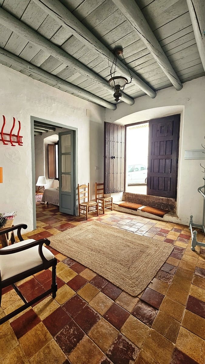 4 soveværelse Byhus til salg i Hinojales - € 189.000 (Ref: 8661384)