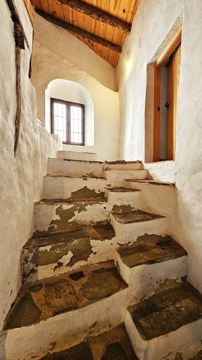 4 soveværelse Byhus til salg i Hinojales - € 189.000 (Ref: 8661384)