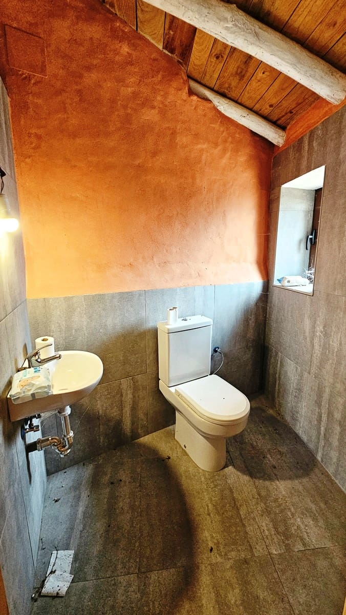 4 soveværelse Byhus til salg i Hinojales - € 189.000 (Ref: 8661384)