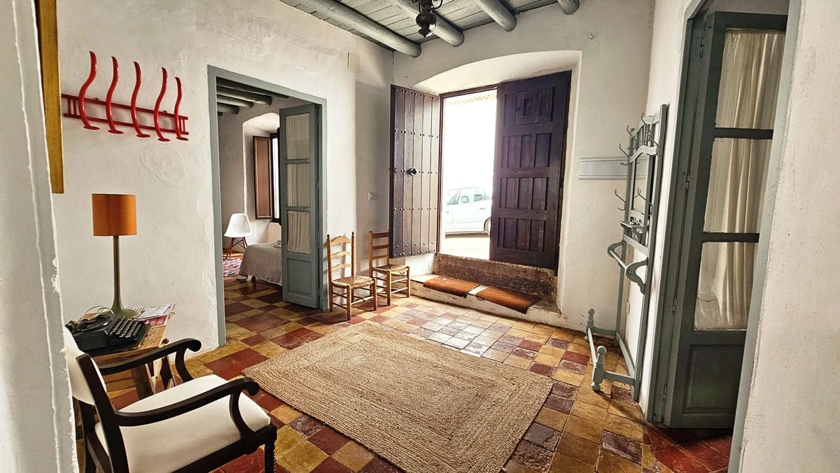 4 soveværelse Byhus til salg i Hinojales - € 189.000 (Ref: 8661384)