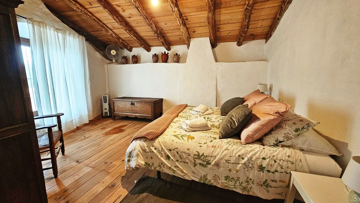 4 soveværelse Byhus til salg i Hinojales - € 189.000 (Ref: 8661384)