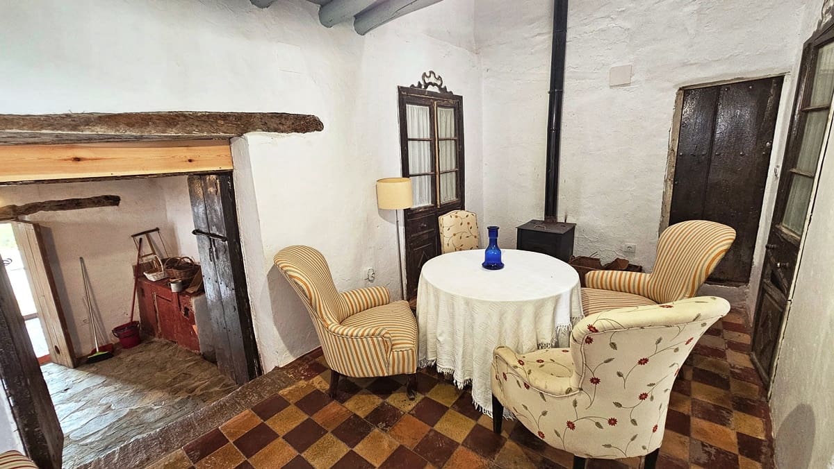 4 soveværelse Byhus til salg i Hinojales - € 189.000 (Ref: 8661384)