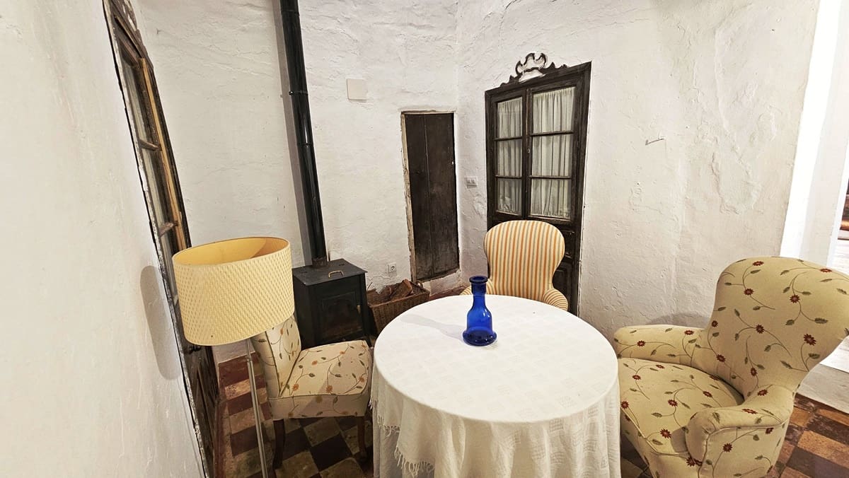 4 soveværelse Byhus til salg i Hinojales - € 189.000 (Ref: 8661384)