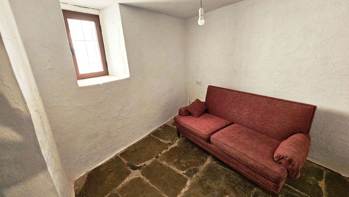 4 soveværelse Byhus til salg i Hinojales - € 189.000 (Ref: 8661384)