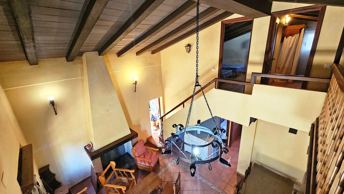 4 soveværelse Finca/Landehus til salg i Aracena - € 350.000 (Ref: 8769194)