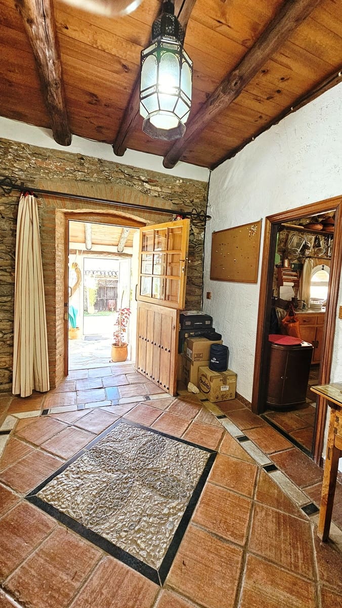 3 soveværelse Byhus til salg i Galaroza med swimmingpool - € 269.000 (Ref: 8829700)