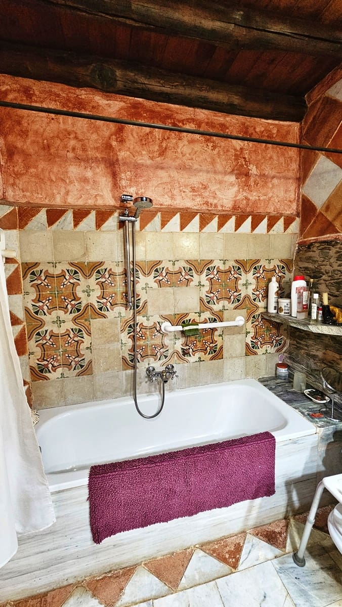 3 soveværelse Byhus til salg i Galaroza med swimmingpool - € 269.000 (Ref: 8829700)