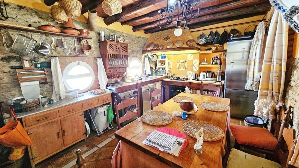 3 soveværelse Byhus til salg i Galaroza med swimmingpool - € 269.000 (Ref: 8829700)