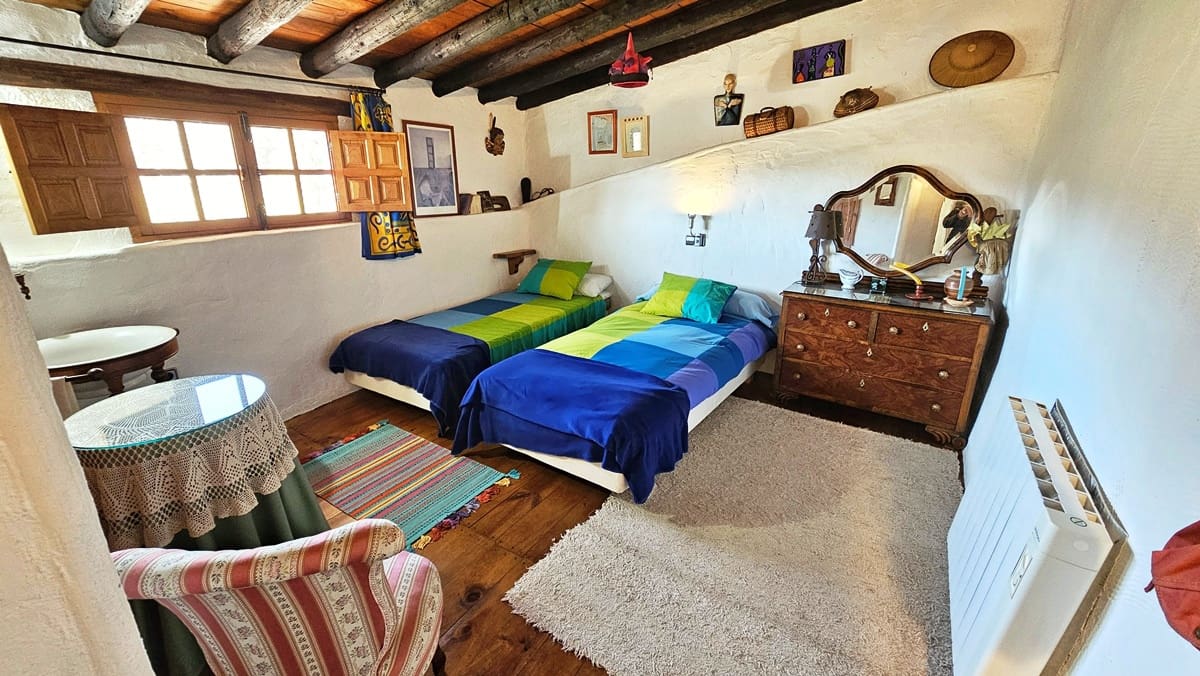 3 soveværelse Byhus til salg i Galaroza med swimmingpool - € 269.000 (Ref: 8829700)