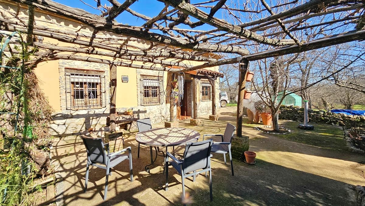 5 soveværelse Finca/Landehus til salg i Aracena med swimmingpool - € 390.000 (Ref: 8841994)