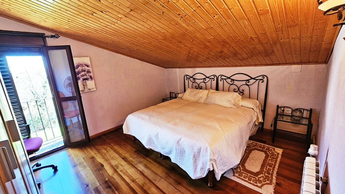 5 soveværelse Finca/Landehus til salg i Aracena med swimmingpool - € 390.000 (Ref: 8841994)