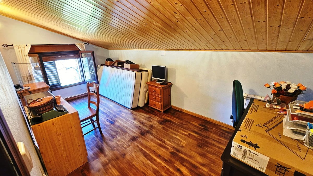 5 soveværelse Finca/Landehus til salg i Aracena med swimmingpool - € 390.000 (Ref: 8841994)