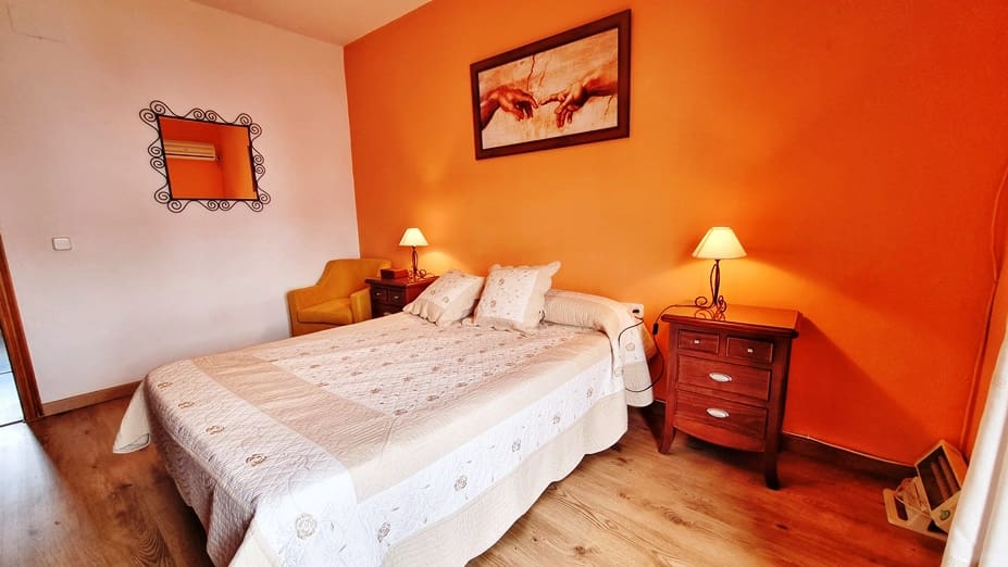 5 chambre Maison de Ville à vendre à Corteconcepcion avec garage - 159 000 € (Ref: 9024313)