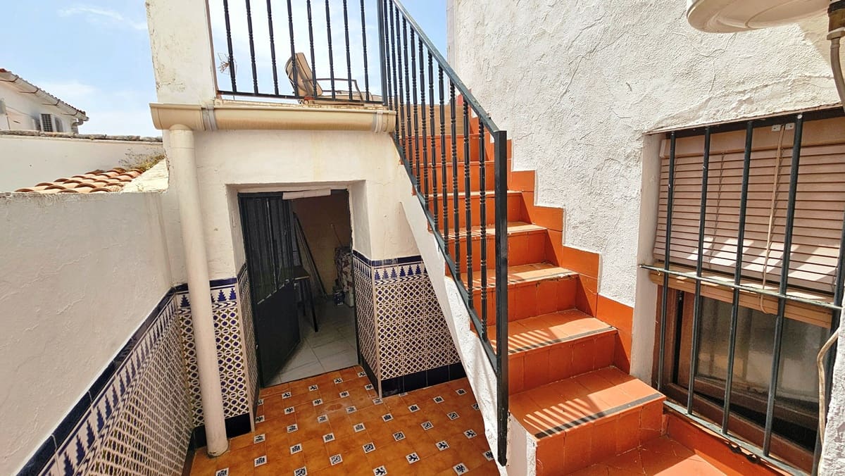 5 chambre Maison de Ville à vendre à Corteconcepcion avec garage - 159 000 € (Ref: 9024313)