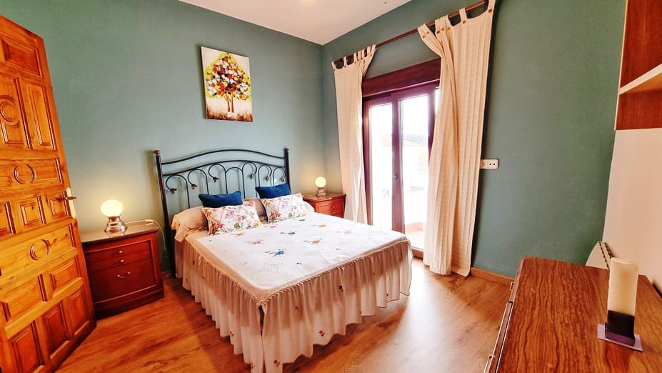 5 chambre Maison de Ville à vendre à Corteconcepcion avec garage - 159 000 € (Ref: 9024313)