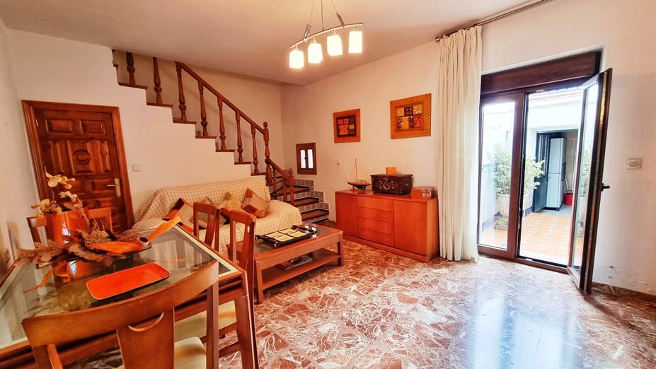 5 chambre Maison de Ville à vendre à Corteconcepcion avec garage - 159 000 € (Ref: 9024313)