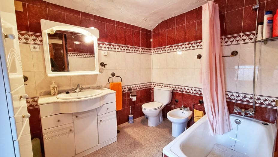 5 chambre Maison de Ville à vendre à Corteconcepcion avec garage - 159 000 € (Ref: 9024313)