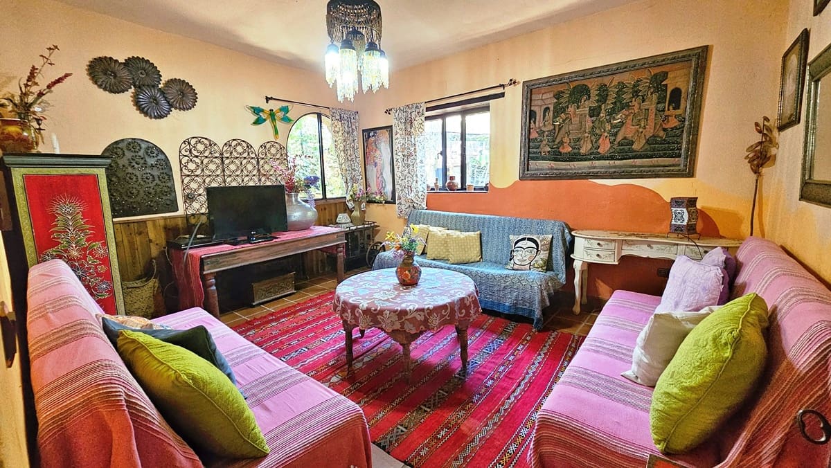 6 soveværelse Finca/Landehus til salg i Los Marines med swimmingpool - € 540.000 (Ref: 9105509)