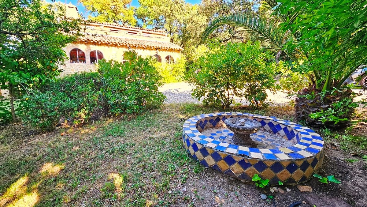 6 soveværelse Finca/Landehus til salg i Los Marines med swimmingpool - € 540.000 (Ref: 9105509)