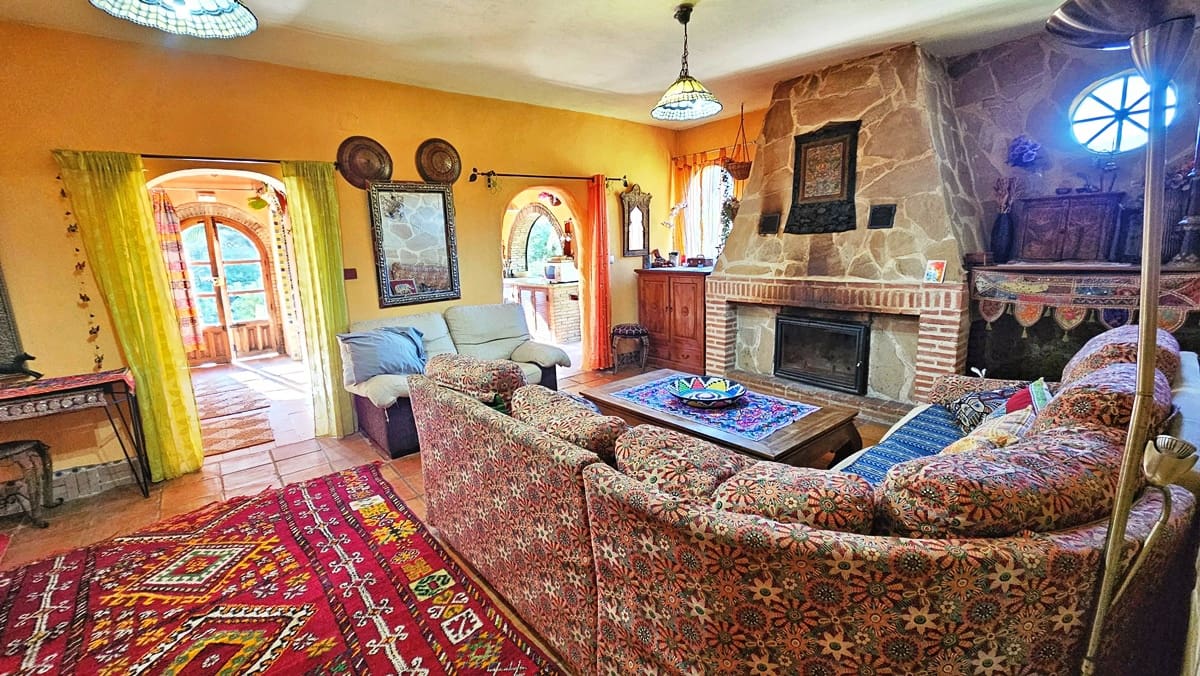 6 soveværelse Finca/Landehus til salg i Los Marines med swimmingpool - € 540.000 (Ref: 9105509)