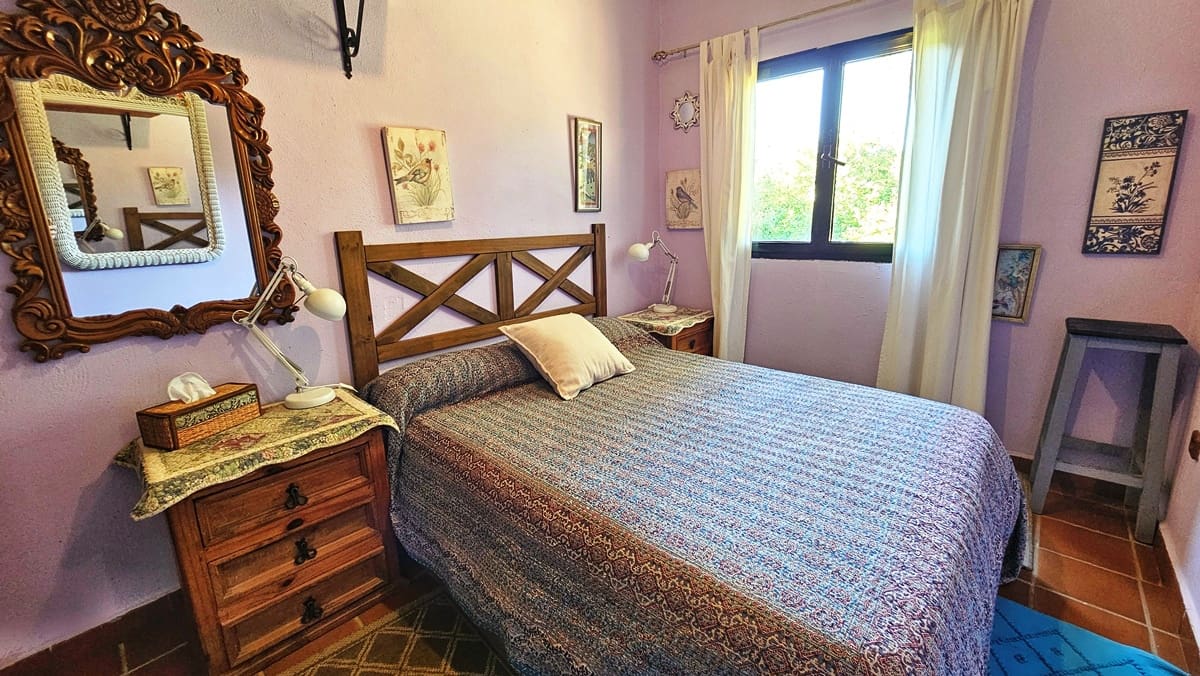 6 soveværelse Finca/Landehus til salg i Los Marines med swimmingpool - € 540.000 (Ref: 9105509)