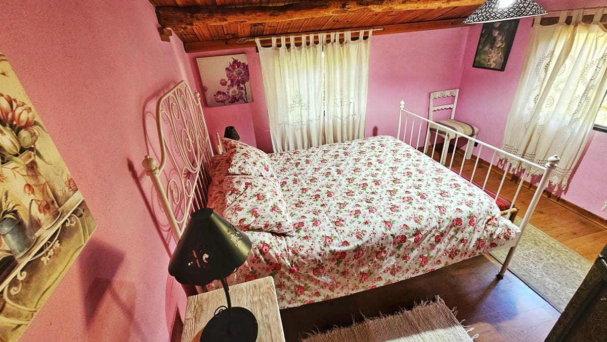 6 soveværelse Finca/Landehus til salg i Los Marines med swimmingpool - € 540.000 (Ref: 9105509)