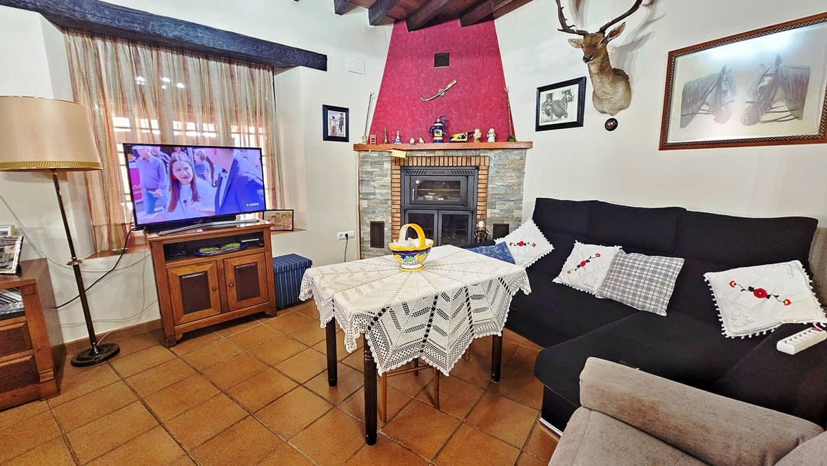 10 soverom Finca/Herregård til salgs i El Castillo de las Guardas med svømmebasseng - € 575 000 (Ref: 9131415)