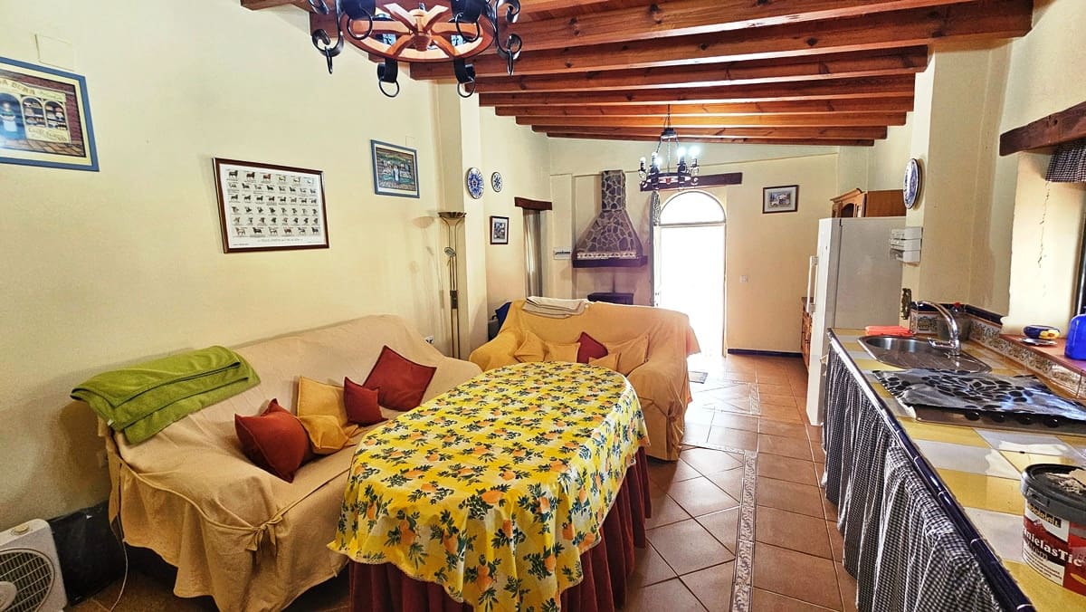 10 soverom Finca/Herregård til salgs i El Castillo de las Guardas med svømmebasseng - € 575 000 (Ref: 9131415)