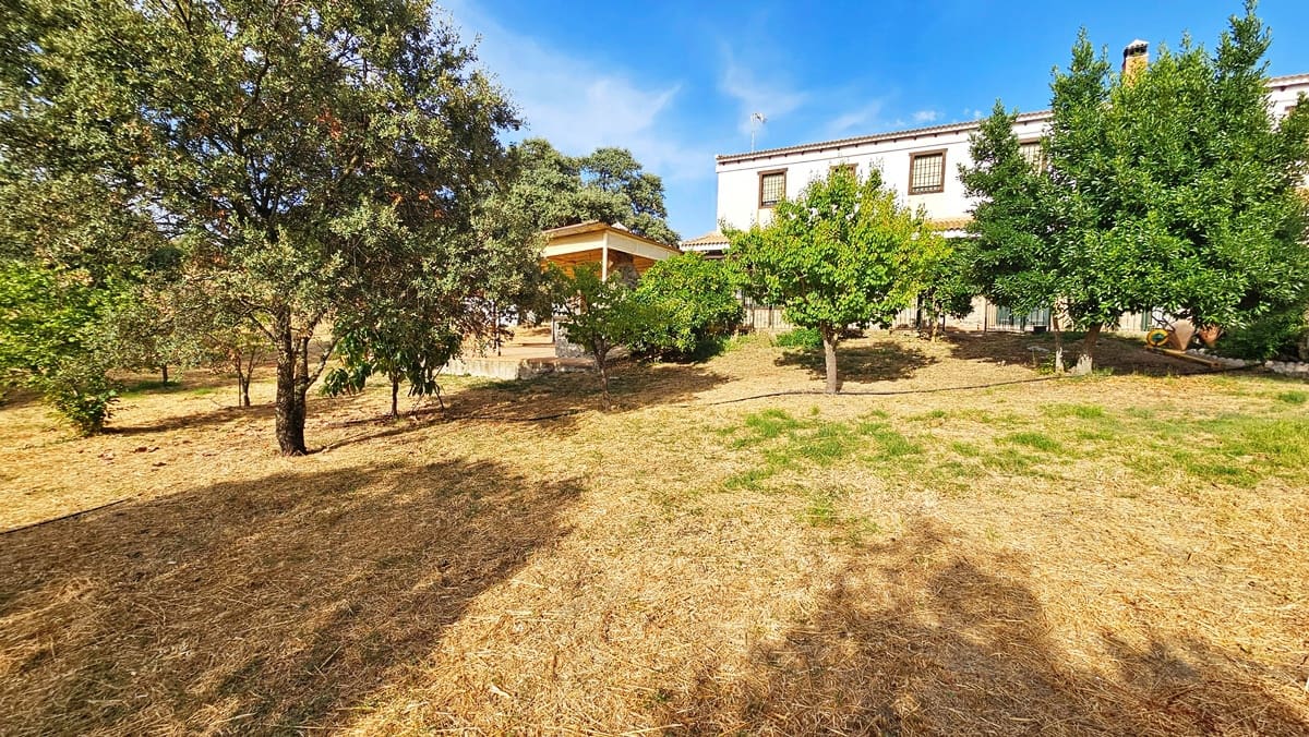 10 soverom Finca/Herregård til salgs i El Castillo de las Guardas med svømmebasseng - € 575 000 (Ref: 9131415)