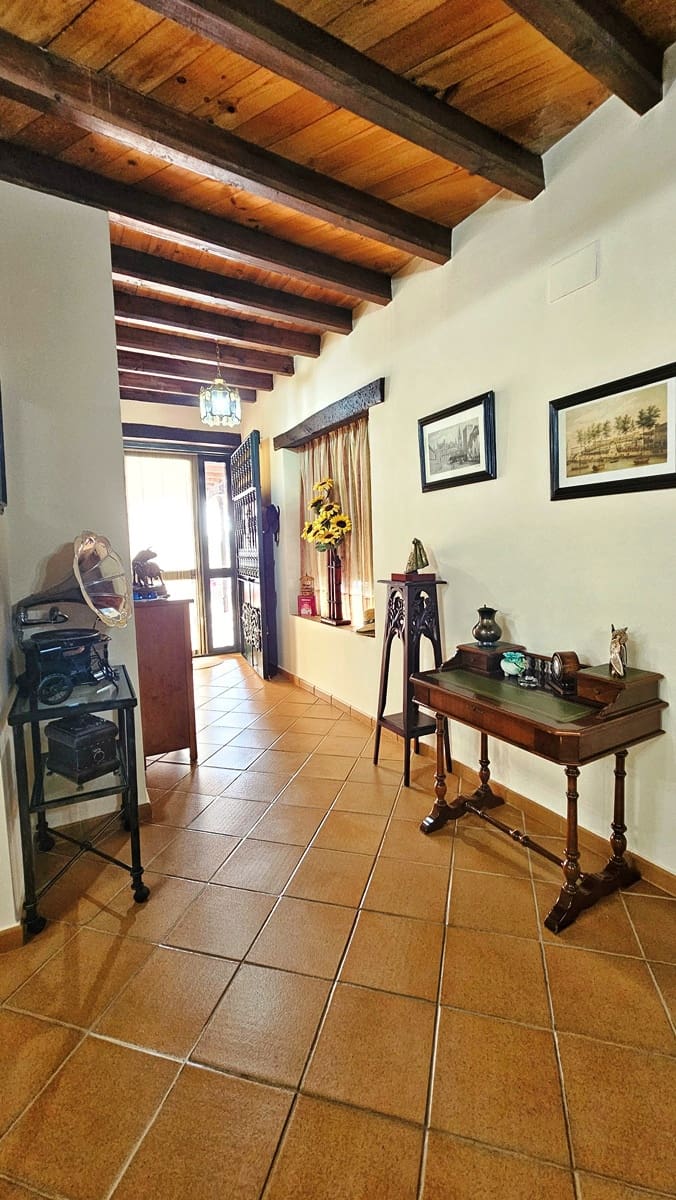 10 soverom Finca/Herregård til salgs i El Castillo de las Guardas med svømmebasseng - € 575 000 (Ref: 9131415)