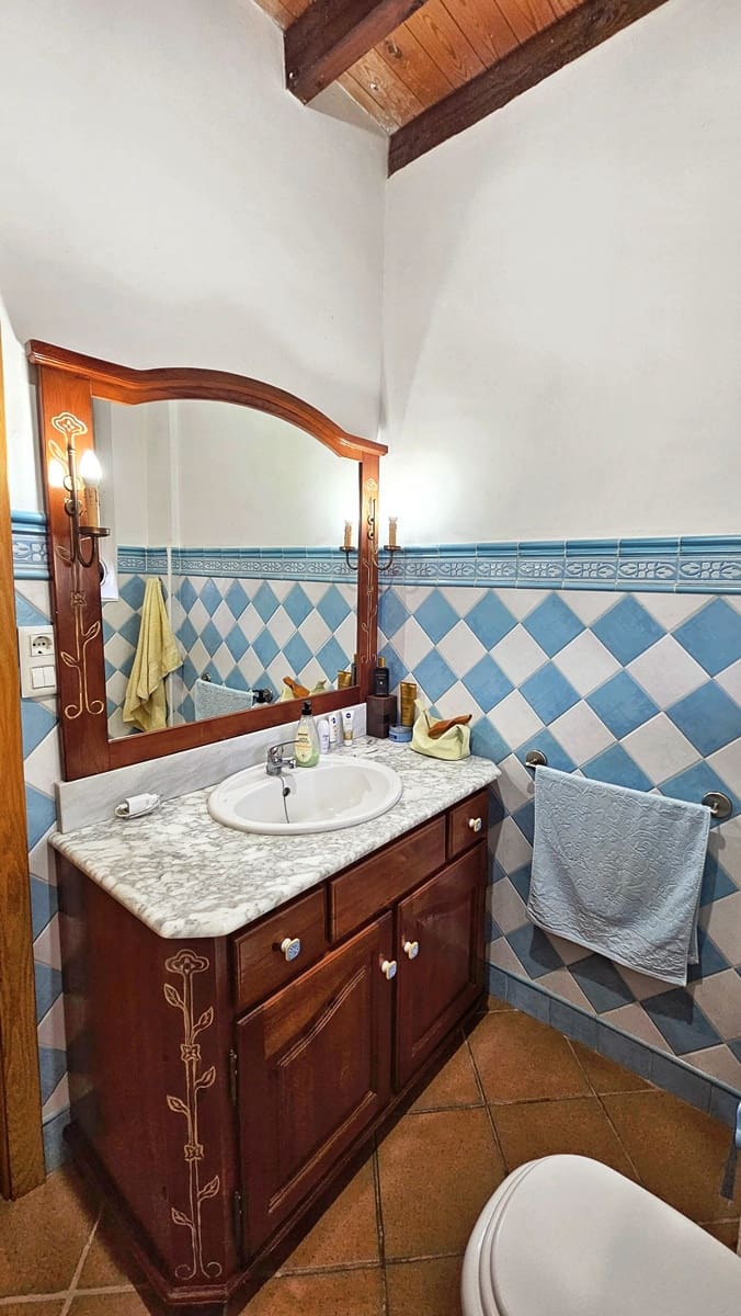 10 soverom Finca/Herregård til salgs i El Castillo de las Guardas med svømmebasseng - € 575 000 (Ref: 9131415)