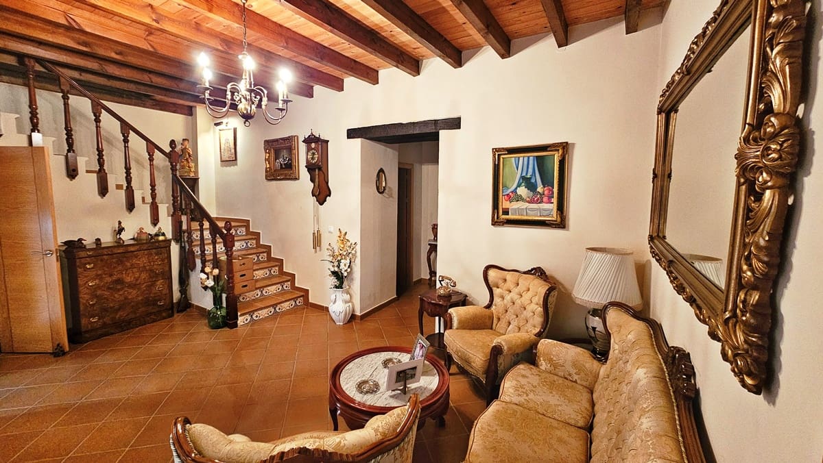 10 soverom Finca/Herregård til salgs i El Castillo de las Guardas med svømmebasseng - € 575 000 (Ref: 9131415)