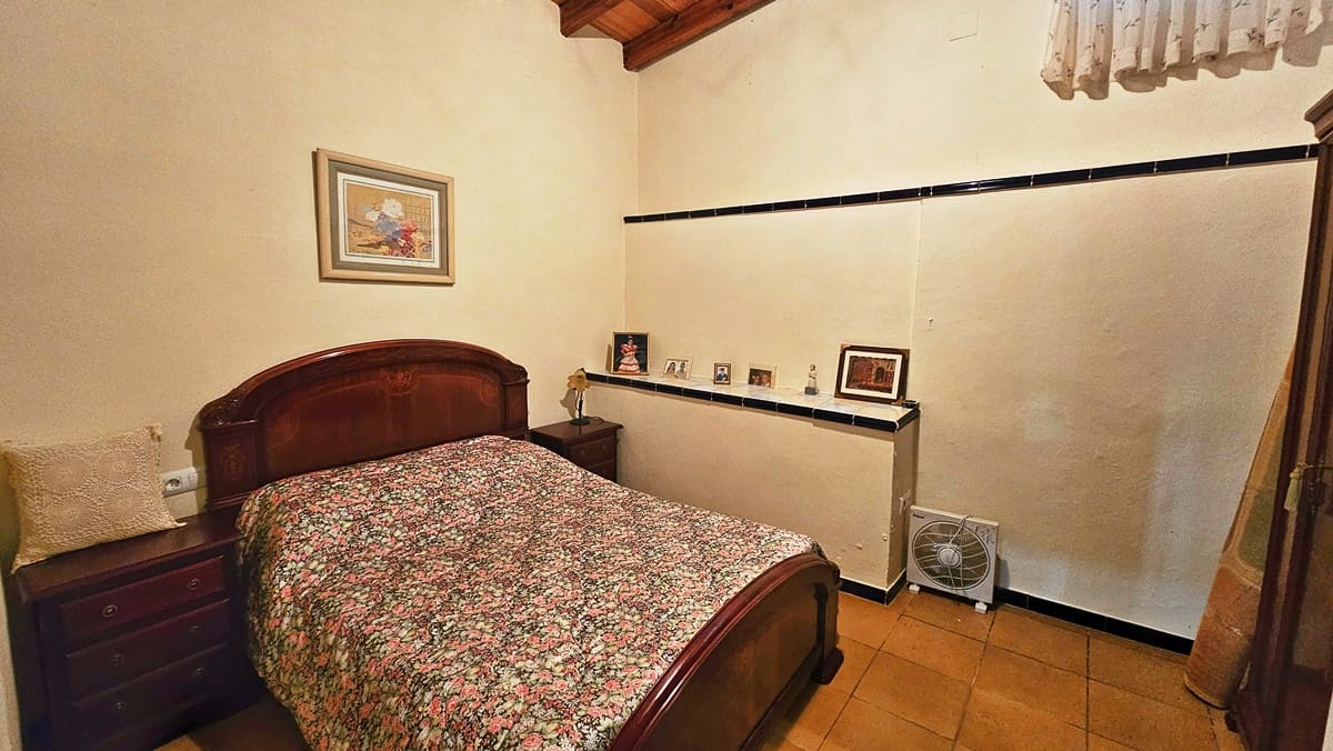 10 soverom Finca/Herregård til salgs i El Castillo de las Guardas med svømmebasseng - € 575 000 (Ref: 9131415)