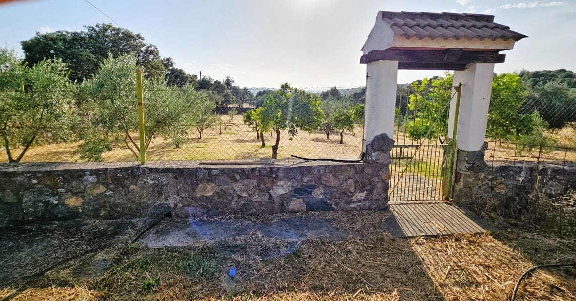 10 soverom Finca/Herregård til salgs i El Castillo de las Guardas med svømmebasseng - € 575 000 (Ref: 9131415)