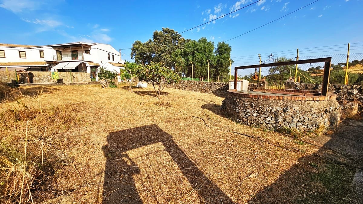 10 soverom Finca/Herregård til salgs i El Castillo de las Guardas med svømmebasseng - € 575 000 (Ref: 9131415)