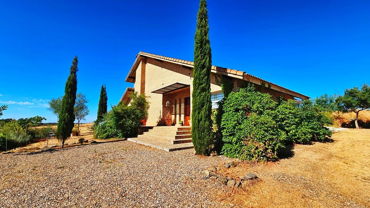 3 soveværelse Finca/Landehus til salg i El Madrono - € 290.000 (Ref: 9143338)