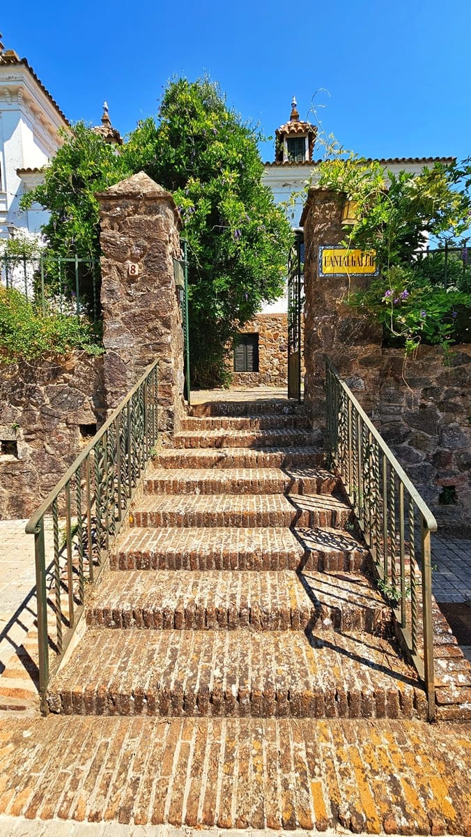 5 soverom Hus til salgs i Aracena med svømmebasseng garasje - € 890 000 (Ref: 9143361)