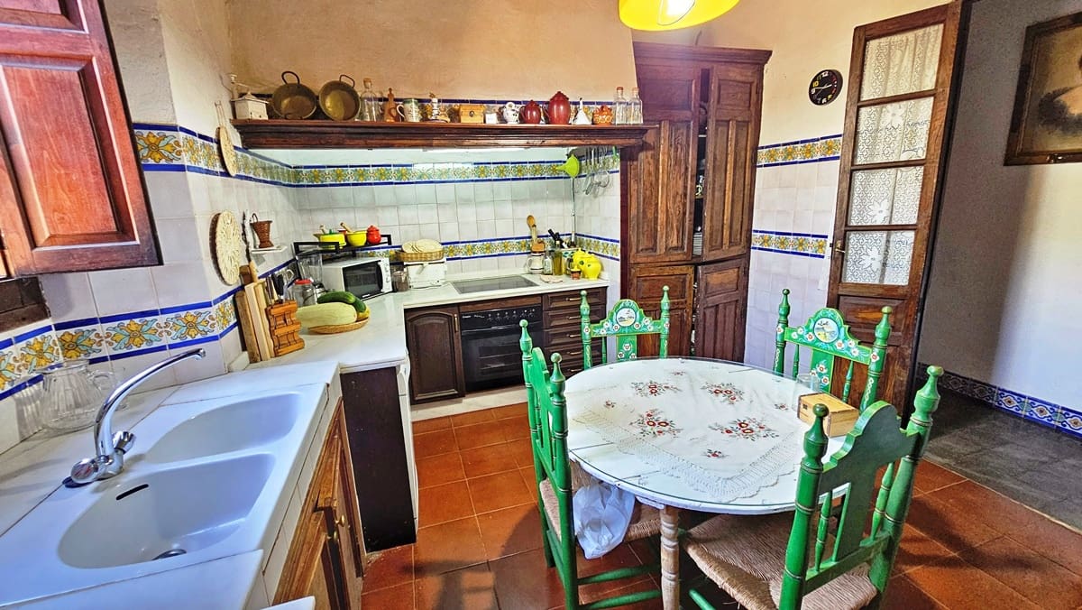 5 soverom Hus til salgs i Aracena med svømmebasseng garasje - € 890 000 (Ref: 9143361)