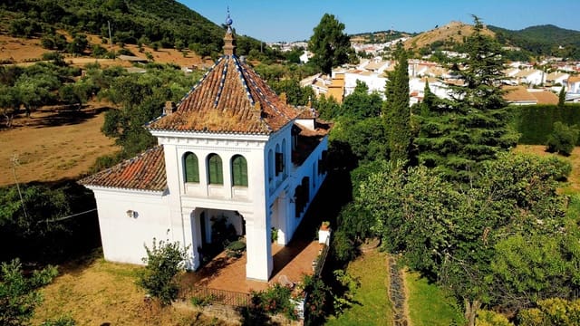 5 bedroom Townhouse for sale in Aracena with pool garage - € 890,000 (Ref: 9143361)