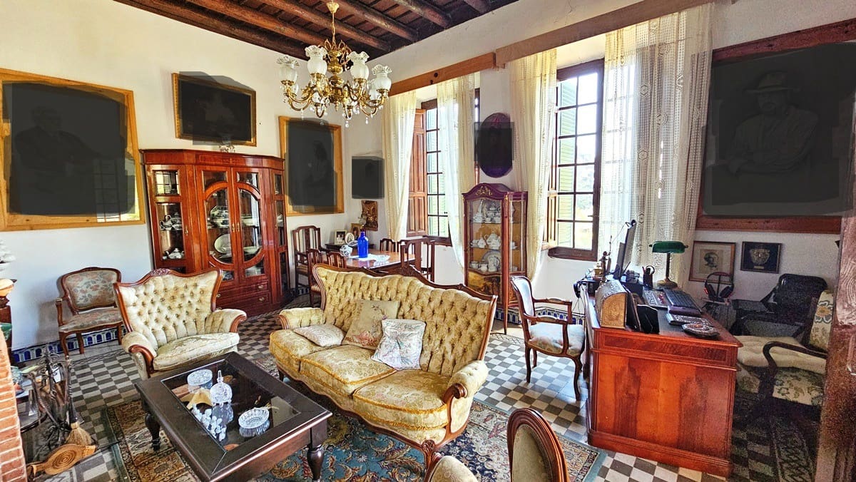 5 soverom Hus til salgs i Aracena med svømmebasseng garasje - € 890 000 (Ref: 9143361)