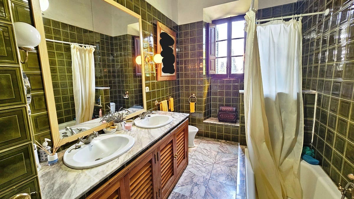 5 soverom Hus til salgs i Aracena med svømmebasseng garasje - € 890 000 (Ref: 9143361)