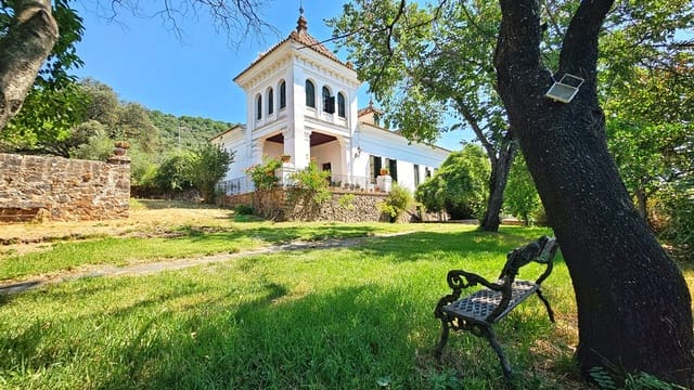 5 soveværelse Byhus til salg i Aracena med swimmingpool garage - € 890.000 (Ref: 9143361)